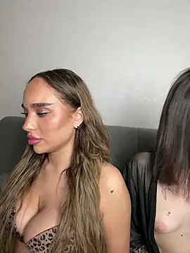 CardiSweetBaby online show from March 22, 2025, 5:41 pm