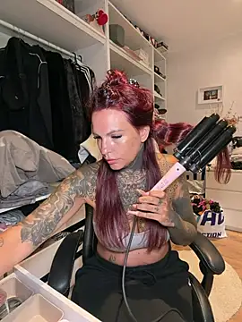 AileenInkOfficial online show from June 11, 2026, 7:49 am
