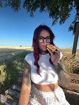 AileenInkOfficial online show from July 11, 2026, 5:35 pm