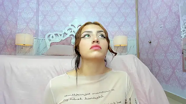 Lesly sexy4u online show from July 15, 2026, 4:08 am