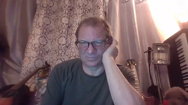 Snapshot of coryassman chatting on July 21, 2026, 5:31 am coryassman online show from July 21, 2026, 5:31 am