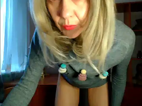 Tanya6547 online show from February 4, 2026, 12:00 pm