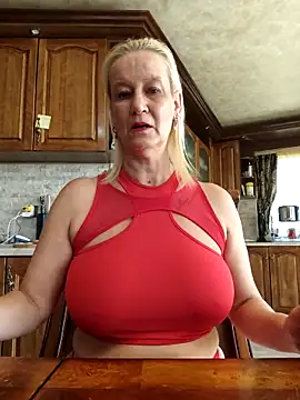 Lotus-blume1 online show from September 30, 2025, 8:20 am