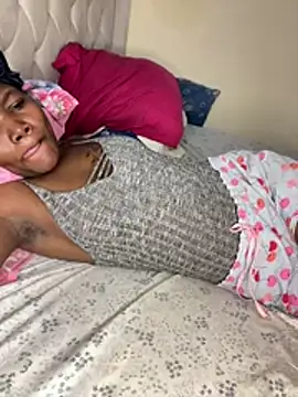 Snapshot of shishbabe chatting on January 9, 2026, 6:15 pm shishbabe online show from January 9, 2026, 6:15 pm