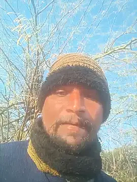 lovesuna online show from February 16, 2025, 2:31 am