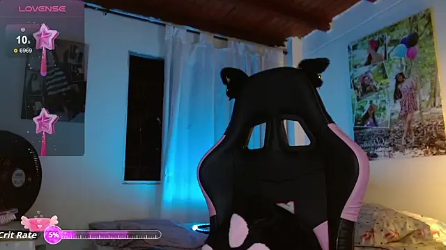 sexy valentina1 online show from June 27, 2026, 1:22 am