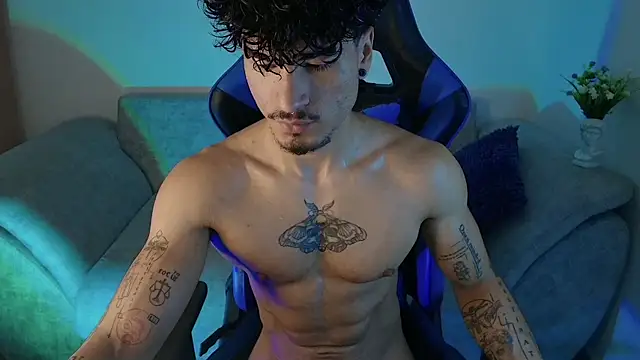 Snapshot of Thomas_Fit1 chatting on July 28, 2026, 12:48 pm Thomas Fit1 online show from July 28, 2026, 12:48 pm