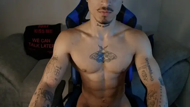 Snapshot of Thomas_Fit1 chatting on July 11, 2026, 12:16 pm Thomas Fit1 online show from July 11, 2026, 12:16 pm