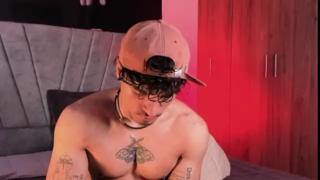 Thomas Fit1 online show from September 23, 2025, 5:20 pm