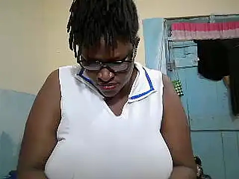 sexy bigboobss online show from February 6, 2026, 7:26 am