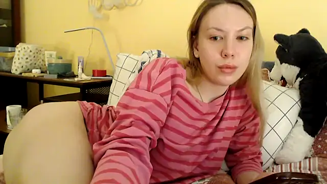 Scarlettford online show from February 9, 2025, 4:07 pm