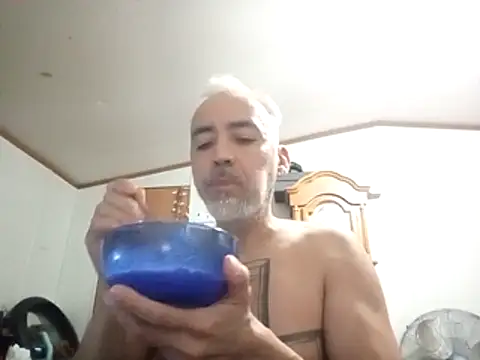 Snapshot of Xoc8_ chatting on February 19, 2026, 7:44 pm Xoc8 online show from February 19, 2026, 7:44 pm