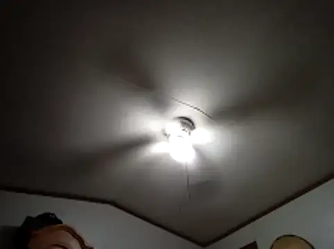 Snapshot of Xoc8_ chatting on February 25, 2026, 6:35 am Xoc8 online show from February 25, 2026, 6:35 am