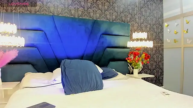 AnthonelaDuque online show from March 11, 2026, 1:54 am