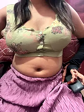 lallela online show from October 9, 2025, 6:41 pm