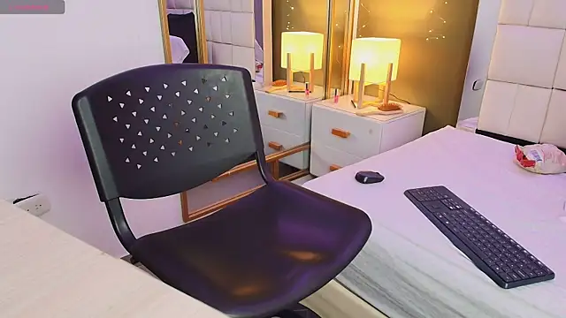 anahi maite online show from October 30, 2025, 7:55 pm