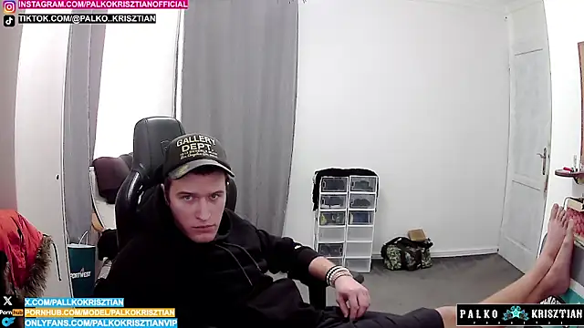 Snapshot of PKrisztian chatting on February 10, 2026, 6:51 pm PKrisztian online show from February 10, 2026, 6:51 pm