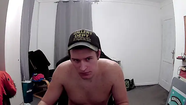 Snapshot of PKrisztian chatting on March 9, 2026, 10:13 pm PKrisztian online show from March 9, 2026, 10:13 pm