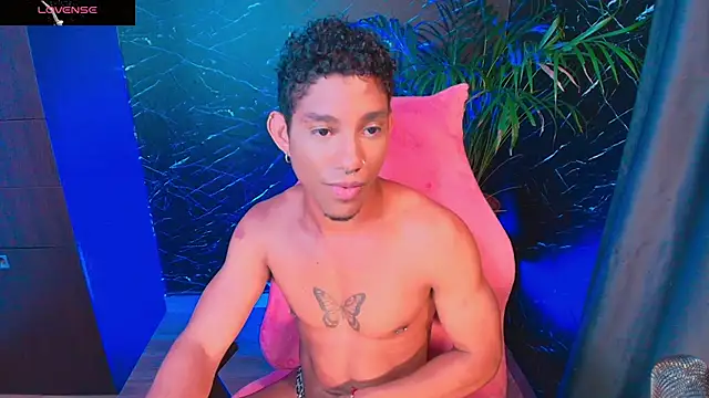 Palo santo online show from February 3, 2026, 7:46 am