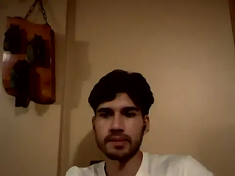 nachocum1 online show from December 18, 2025, 1:44 am