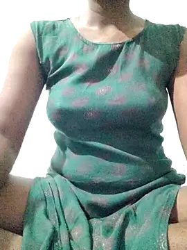 rituporna2004 online show from November 25, 2025, 2:12 am