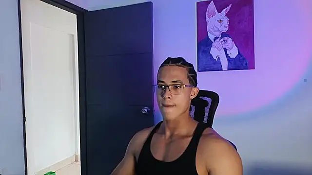 alejo x3 online show from March 19, 2026, 9:26 pm