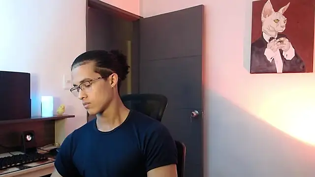 alejo x3 online show from February 28, 2025, 12:43 am