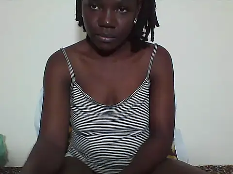 Ebony Sweetcandy online show from June 4, 2026, 2:38 am