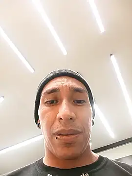 Snapshot of Performance369 chatting on March 21, 2026, 5:50 pm Performance369 online show from March 21, 2026, 5:50 pm