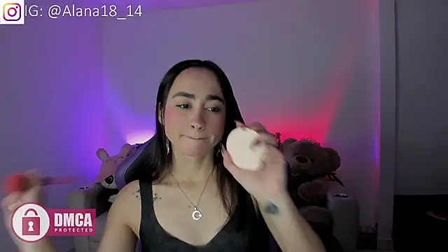 Alana Pherson online show from November 23, 2025, 10:42 pm