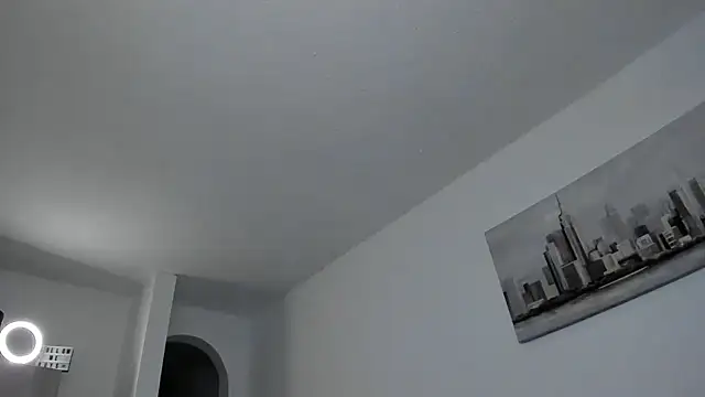 a lejandro 0 8 online show from March 13, 2025, 8:48 am