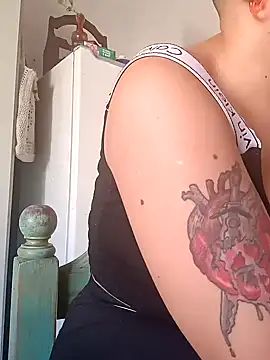 ConeNella online show from January 3, 2025, 8:11 pm