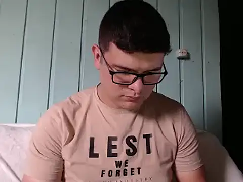 Plug Control online show from March 13, 2026, 8:36 pm