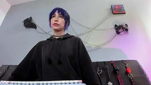 K Intraven0us online show from March 12, 2025, 9:35 pm