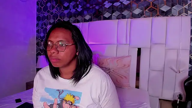 lia mariana online show from July 5, 2026, 9:32 pm