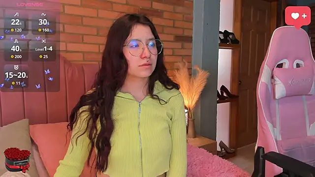 Amy joones online show from July 28, 2026, 3:21 pm