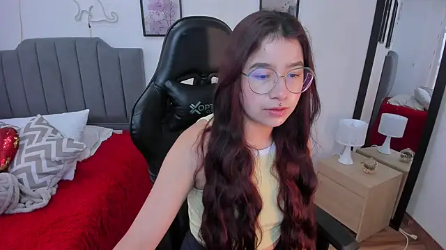 Amy joones online show from February 6, 2026, 12:01 pm