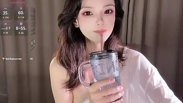 --xixi-- online show from July 4, 2026, 5:06 pm