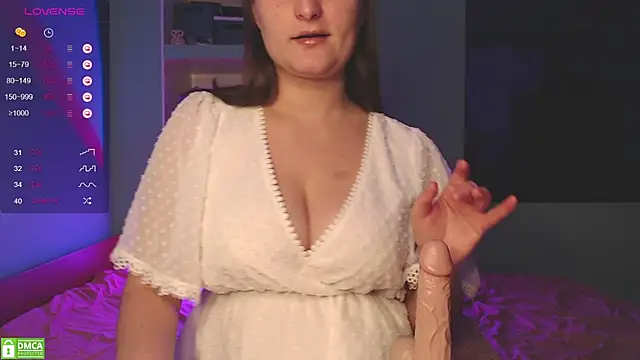 VerySweetKate111 online show from January 26, 2025, 3:36 pm