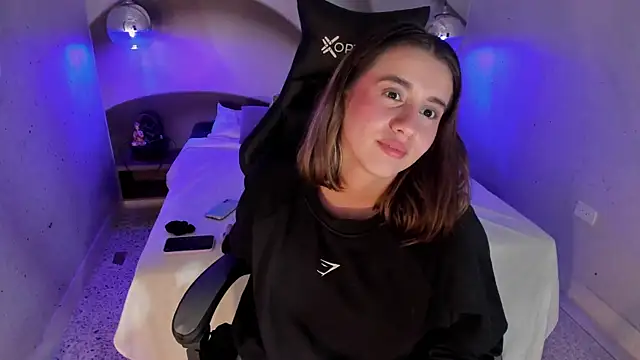 LanaHerondale online show from March 10, 2025, 9:01 am