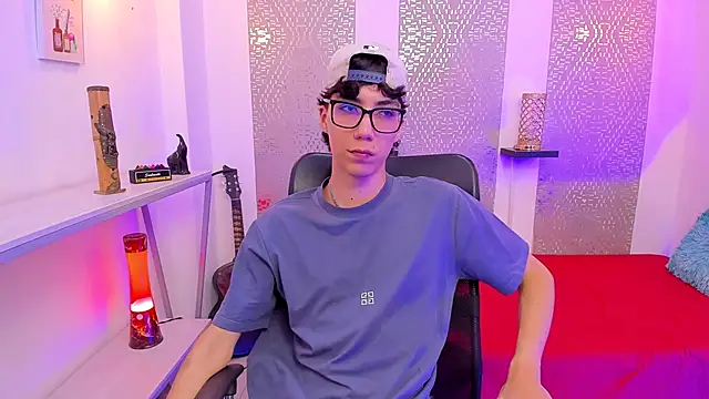 Nikolay Gregori online show from October 7, 2025, 4:24 am