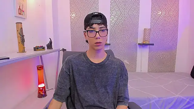 Nikolay Gregori online show from September 30, 2025, 4:18 am