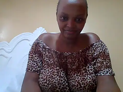 Sexxy-Shie online show from June 29, 2026, 9:49 am