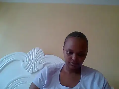 Sexxy-Shie online show from October 2, 2025, 6:50 am