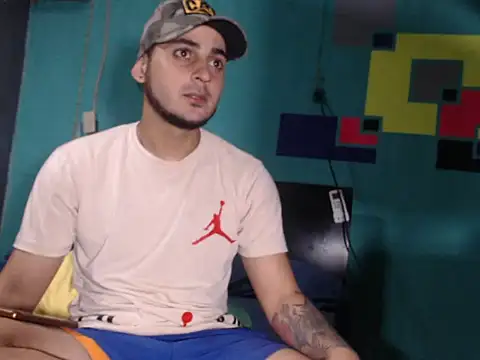 xxxxhotxoxo online show from November 18, 2025, 9:51 pm