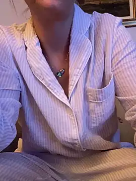 Snapshot of ToAnWTW chatting on September 25, 2025, 3:34 am ToAnWTW online show from September 25, 2025, 3:34 am