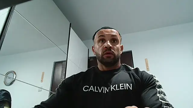 Magnificmuscles89 online show from April 23, 2026, 11:38 am