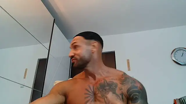 Magnificmuscles89 online show from July 13, 2026, 10:25 am
