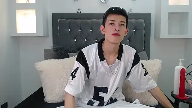 MaikCarver online show from January 25, 2025, 4:02 am