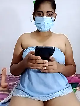 SLZAARA online show from October 5, 2025, 7:59 pm